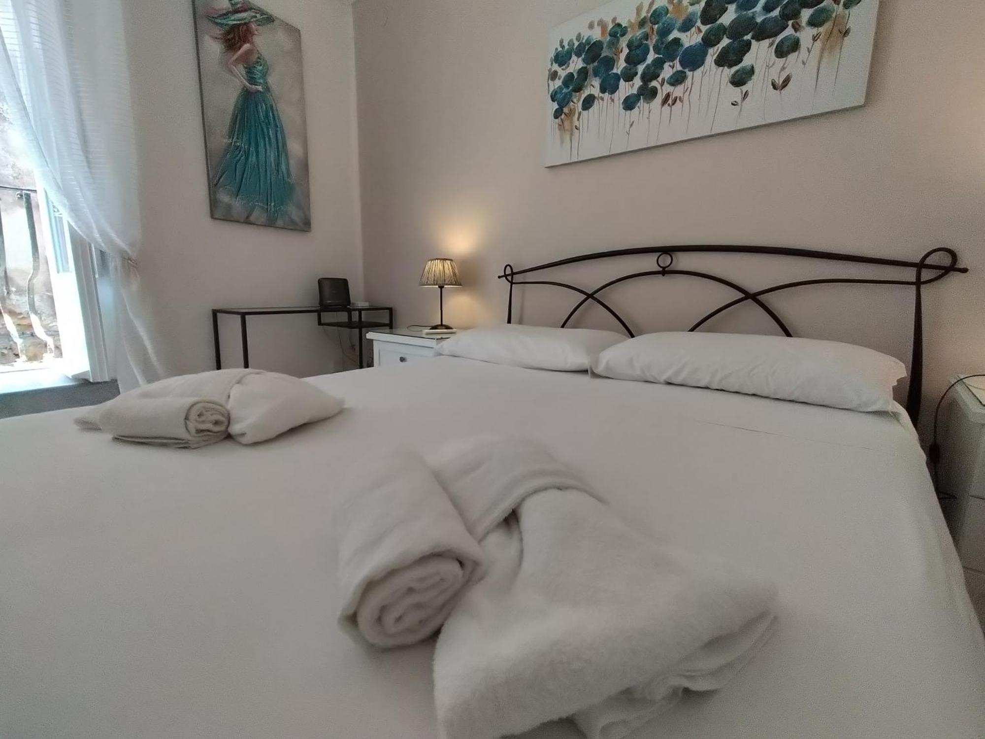 דירות סירקוזה Casa Barnaba מראה חיצוני תמונה