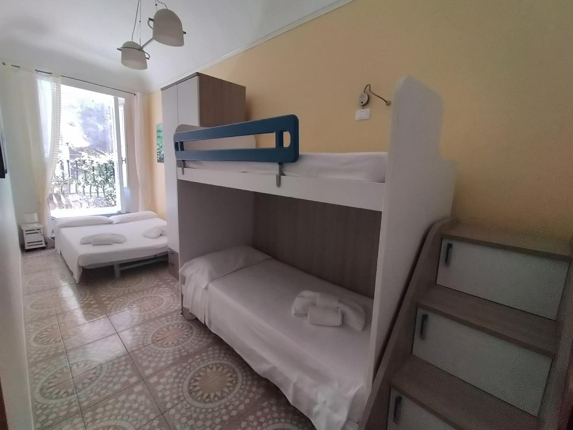 דירות סירקוזה Casa Barnaba מראה חיצוני תמונה